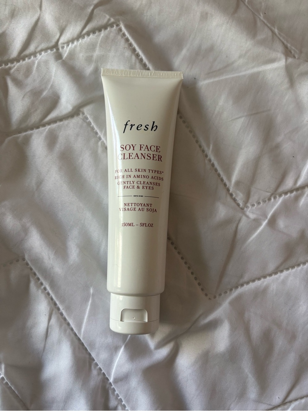fresh Soy Face Cleanser — White Gentle Facial Cleanser (150 ml)- sealed